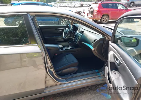 2018 Nissan Altima 2.5 S из США, поврежденный, VIN 1N4AL3AP3JC295500